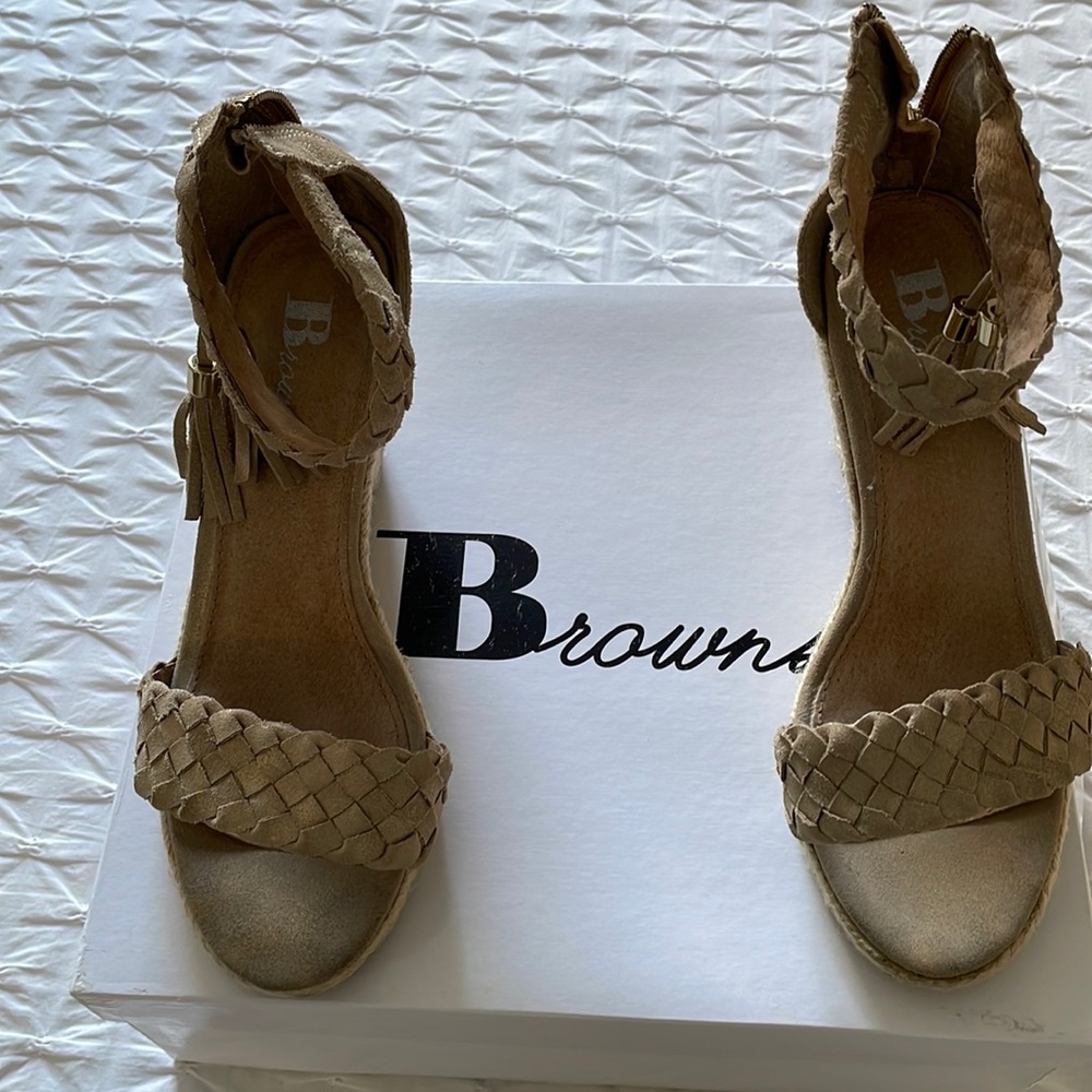 Browns Gold Wedge Sandal